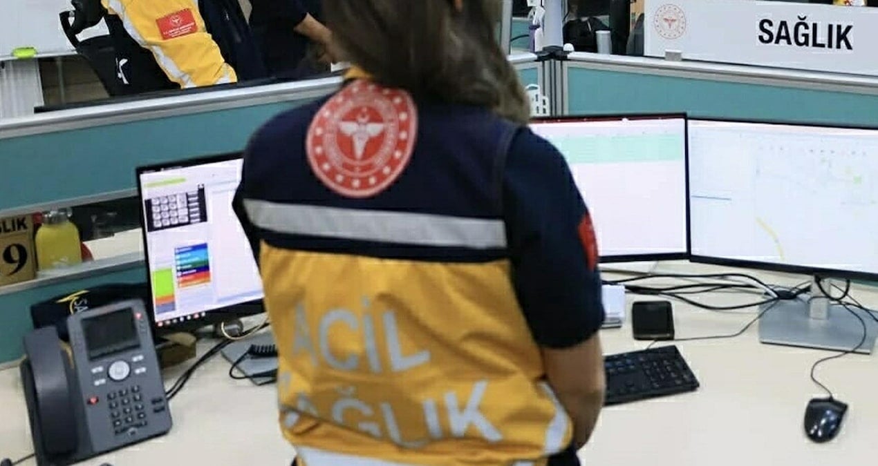 Bu kadarı da olmaz! 112'yi arayıp Sevgililer Günü pastası istediler