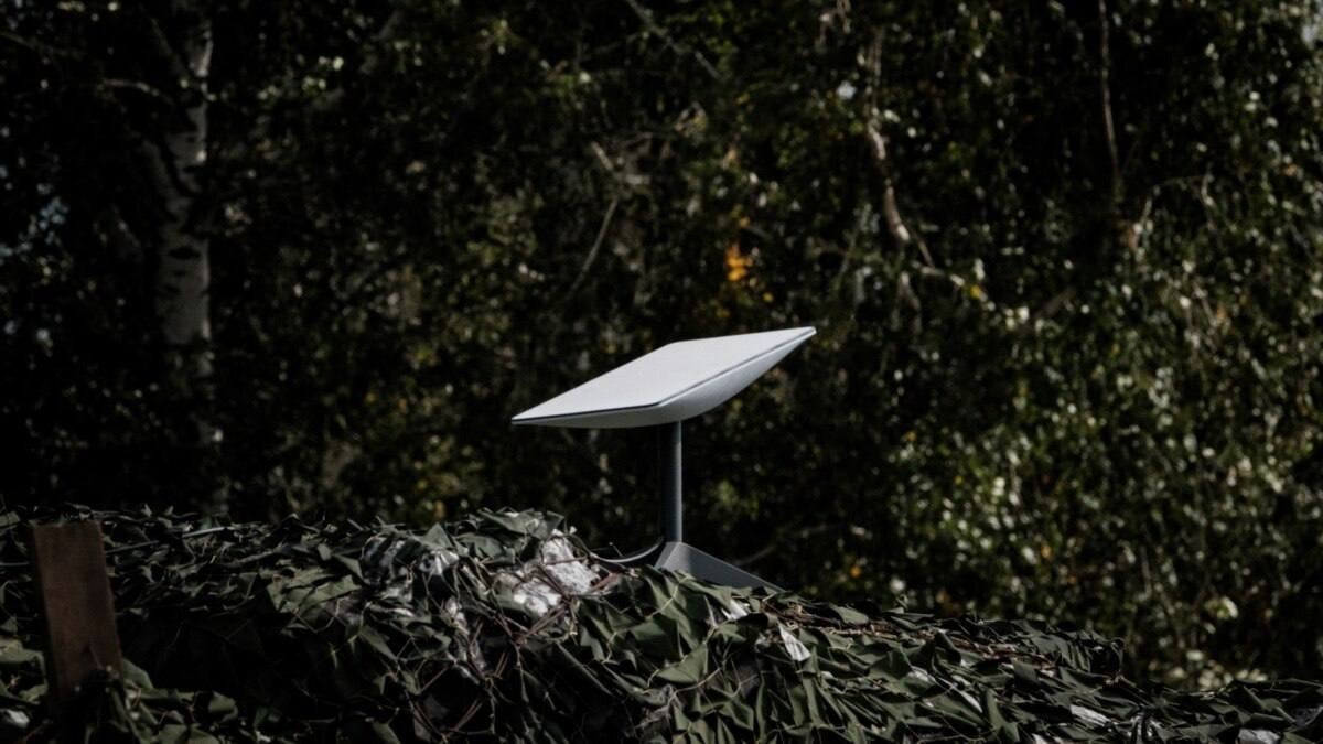 Şikayetler işe yaradı: Rus ordusuna Starlink yasağı, cephe hattını vurdu