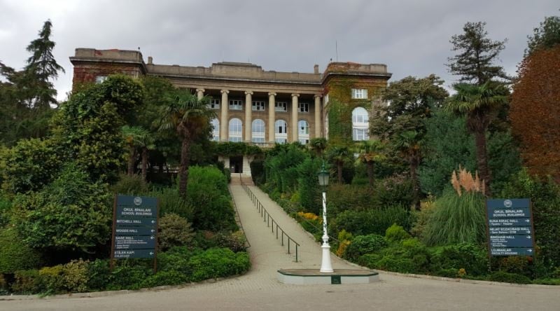 Epstein skandalında adı geçen Robert Koleji'nden açıklama