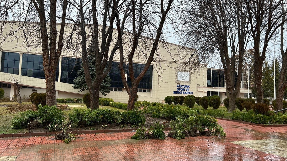 Tarihe tanıklık etti tarihe karışıyor