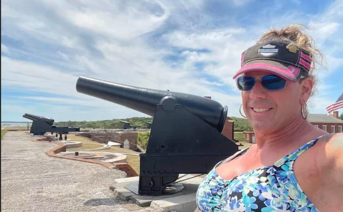 Hokey maçı katliamının perde arkası: Cinsiyet değiştiren baba, ailesini öldürmüş