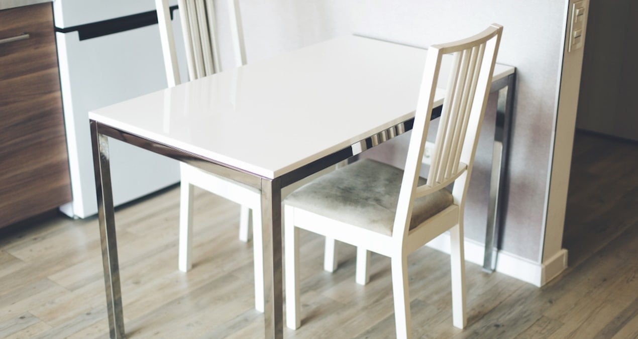 Bakanlık aynı markaya ait iki mobilyanın satışını yasakladı