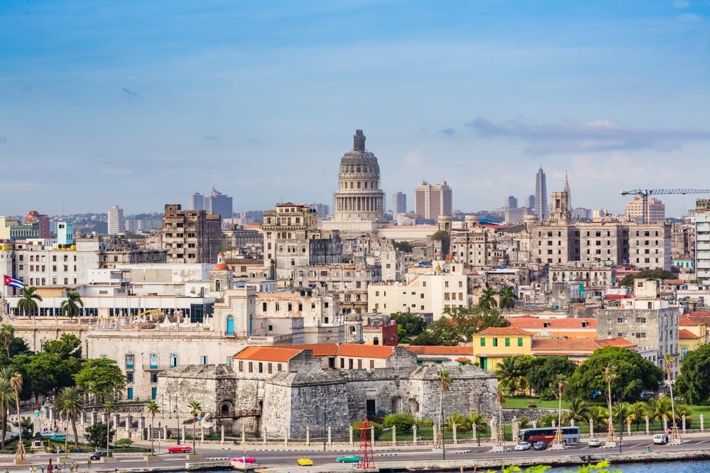 Yakıt krizi nedeniyle ünlü fuar ertelendi