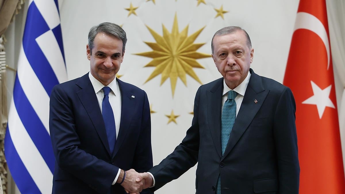 Cumhurbaşkanı Erdoğan, Yunanistan lider Miçotakis ile görüştü