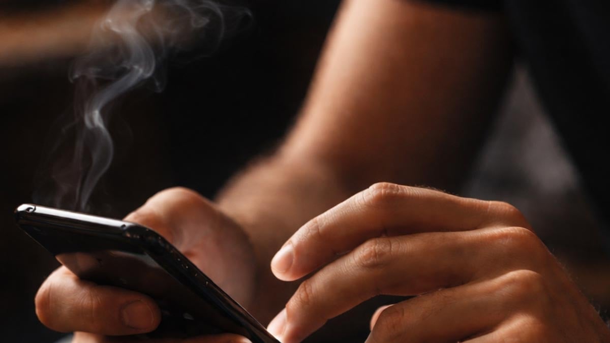 Milyonlarca sigara tiryakisinin telefonuna bu mesaj gönderilecek