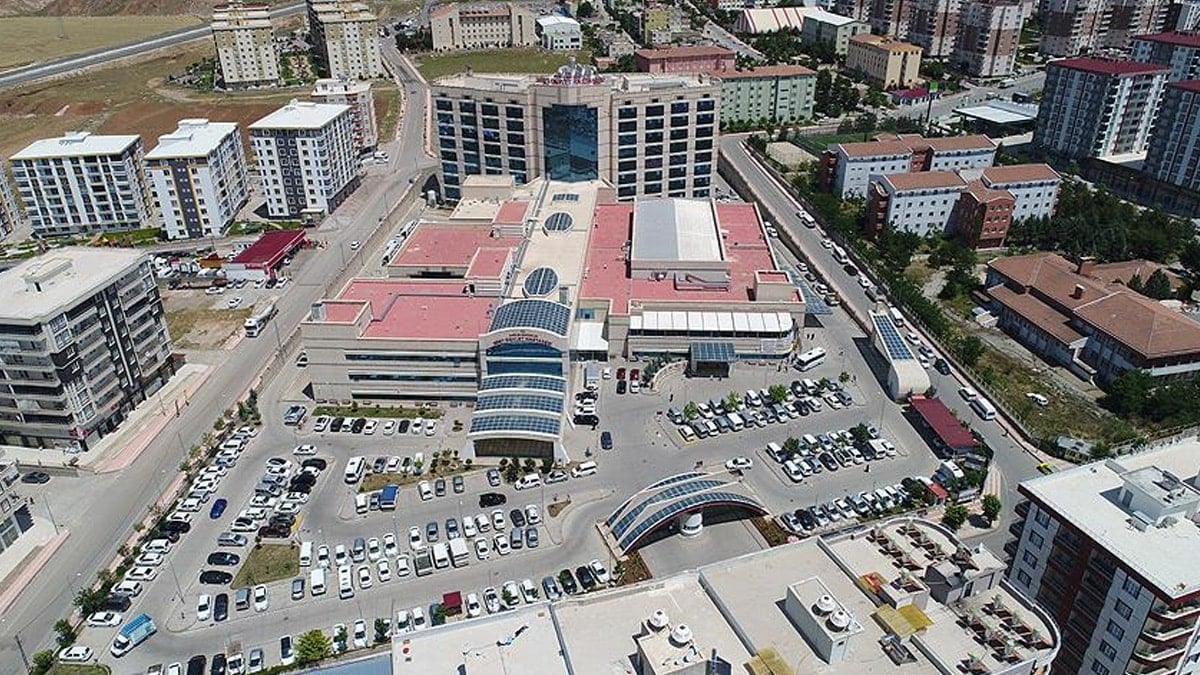 Uyuşturucu test sonuçlarını 30 bin liraya değiştirmişler