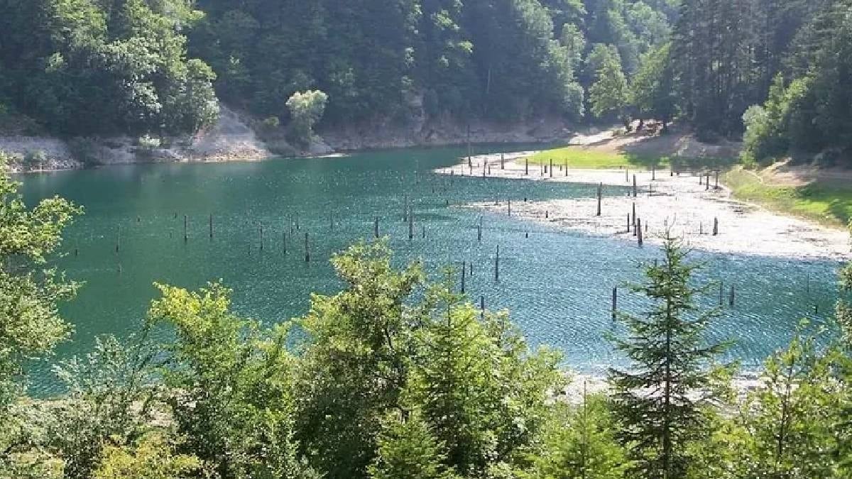 İstanbul'a 2 saat uzaklıkta görenler Alpler sanıyor: Gören bavulunu kapıp koşuyor