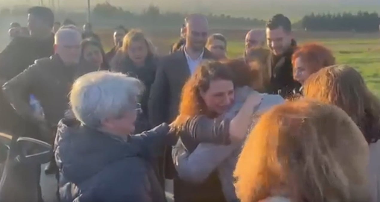 Ebru Özdemir Silivri'den tahliye edildi