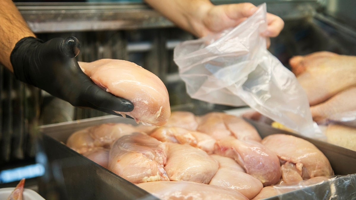 Vatandaş Ramazan'da ucuza yiyecek ama bedelini çok ağır ödeyeceğiz