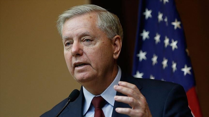 Trump'ın yanında ayırmadığı Graham: 'Bırak bu işleri, S. Arabistan'