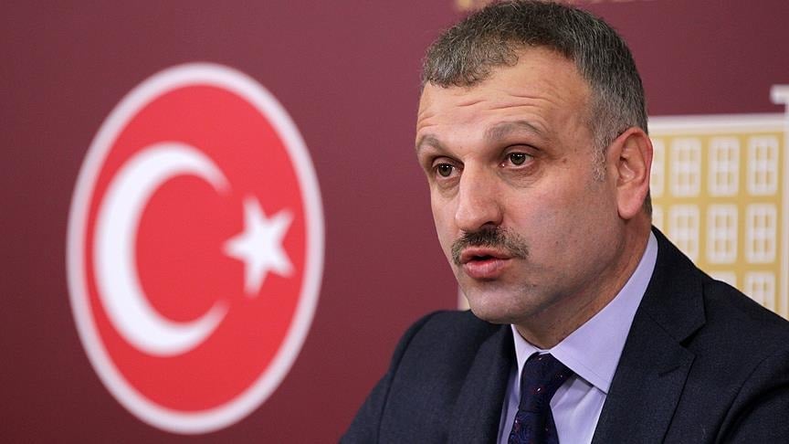 Cumhurbaşkanı Başdanışmanı Oktay Saral rapçileri hedef aldı