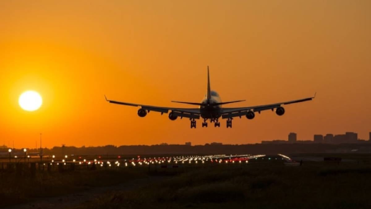 Lisansı iptal edildi uçuşları durdu: 30 yıllık havayolu şirketi iflas batağında