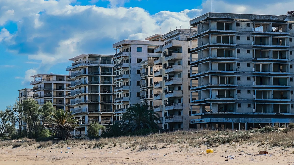 Dünyanın en lüks tatil beldesiydi, şimdi bomboş