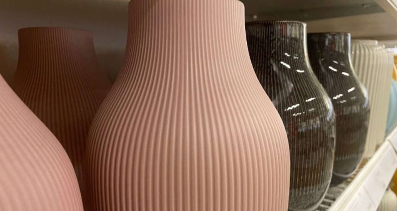 185 liraya aldığı vazo 1200 yıllık paha biçilemez bir hazine çıktı