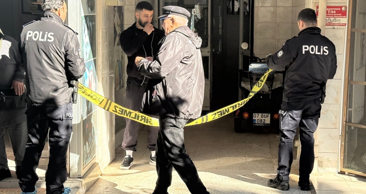 Önce ablasını aradı; bir kadını katlettikten sonra intihar etti