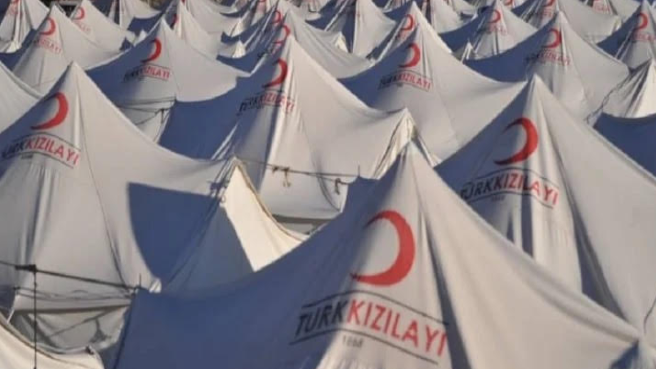 Kızılay Şube Başkanı’ndan “çadır satışı” savunması: Belki de satılmalıydı