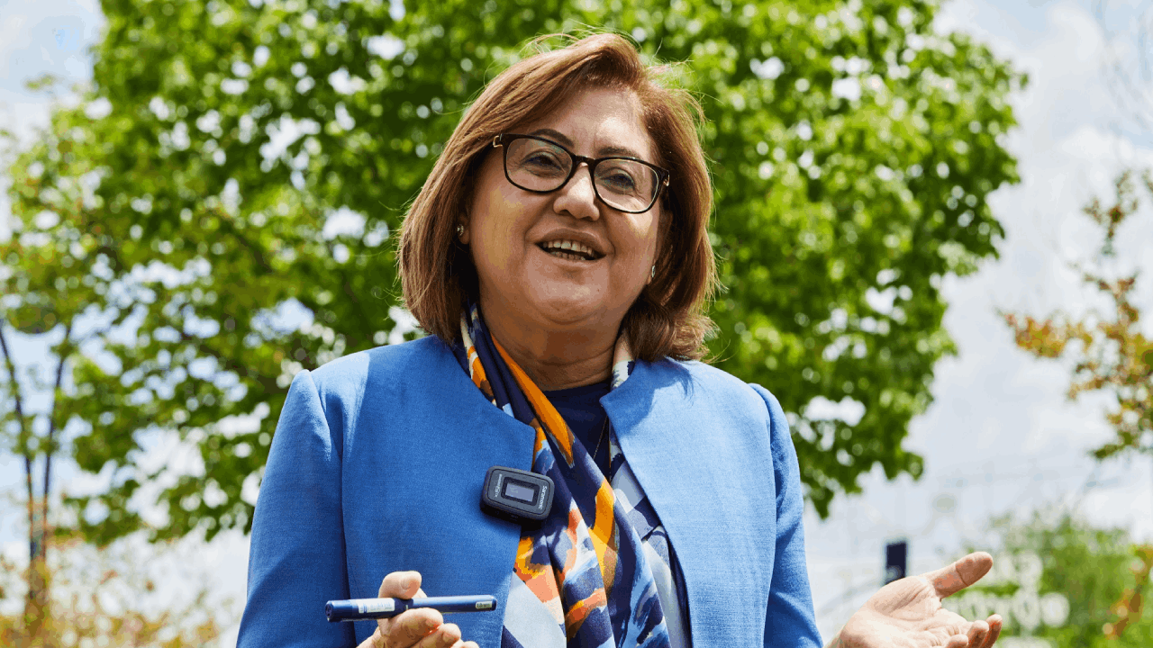 Halk barınacak yer arıyor, AKP’li Başkan milyonları bitkiye harcıyor