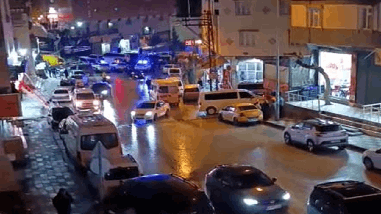 Düğün salonu önünde kan aktı: Silahlı saldırı!