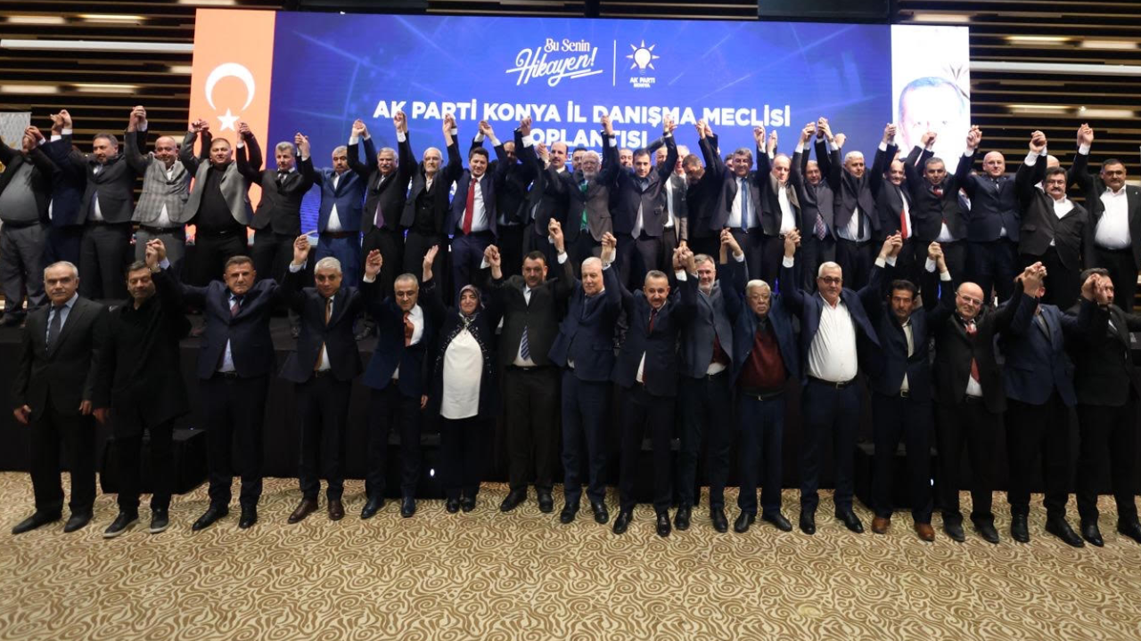 Konya’da 26 meclis üyesi AKP saflarında