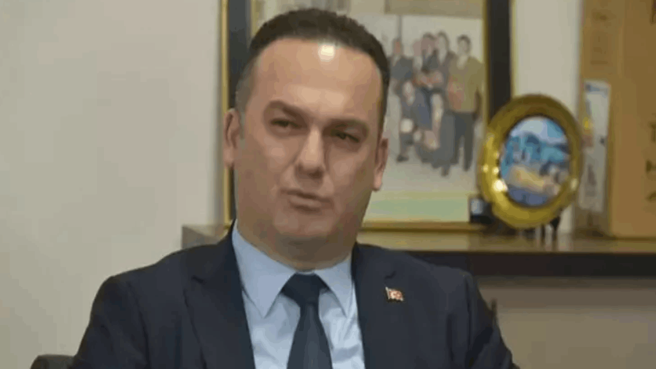 CHP'de adı taciz skandalına karışan Dede'ye ihraç istemi!