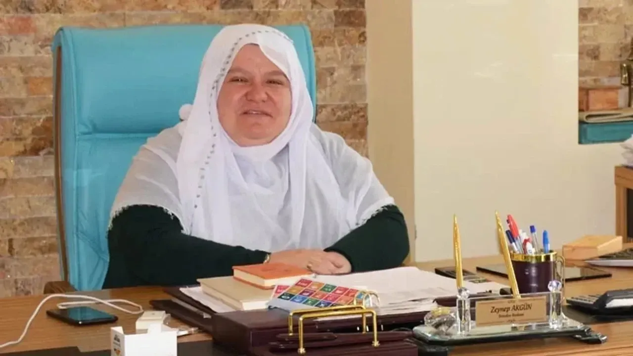 CHP'den Eskişehir Mihalgazi Belediye Başkanı Zeynep Güneş Akgün'e destek