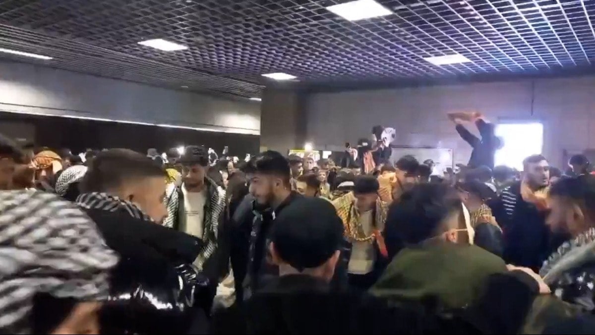 Marmaray'da tepki çeken görüntüler!