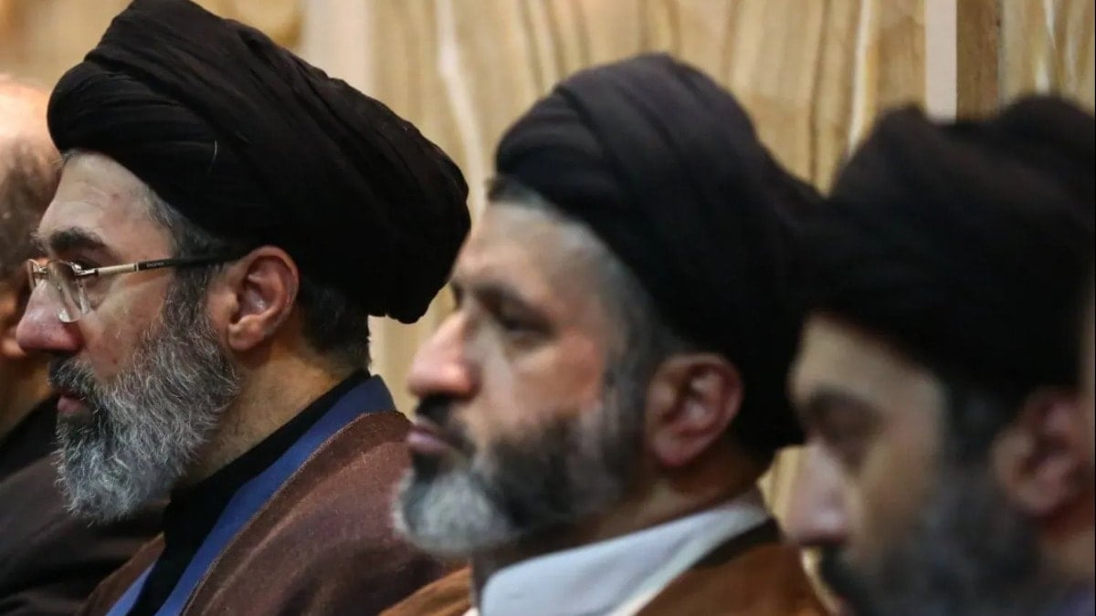 İran'da 'liderlik' krizi: Ali Hamaney sonrası Mücteba Hamaney seçildi iddiası