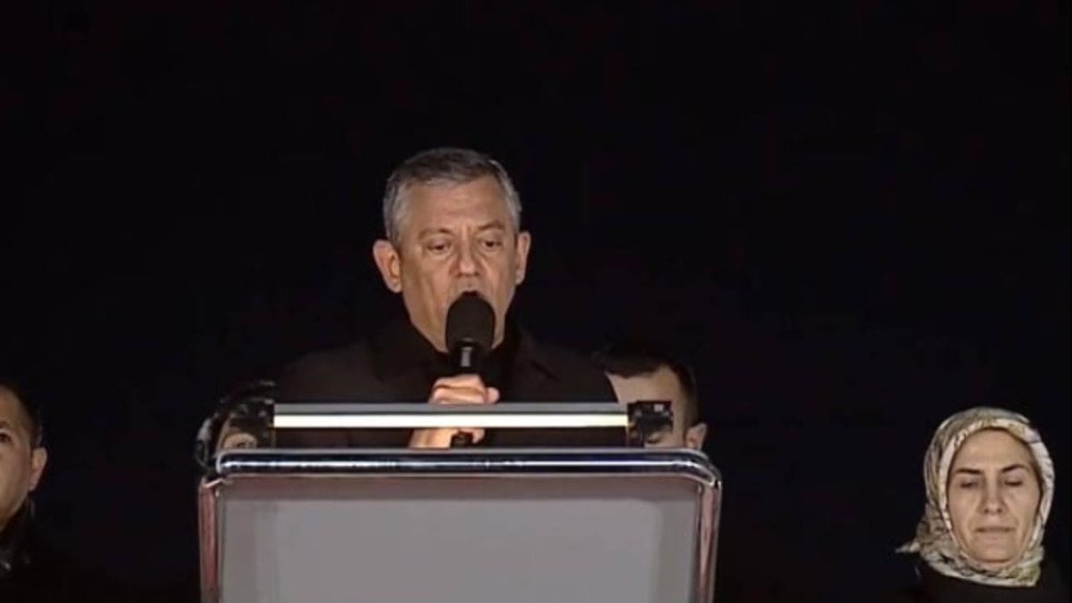 Özgür Özel'den ABD ve İsrail'in saldırılarına sert tepki