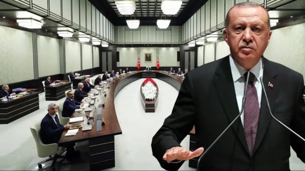 Kabine değişikliği için geri sayım: 4 ismin bileti kesildi iddiası