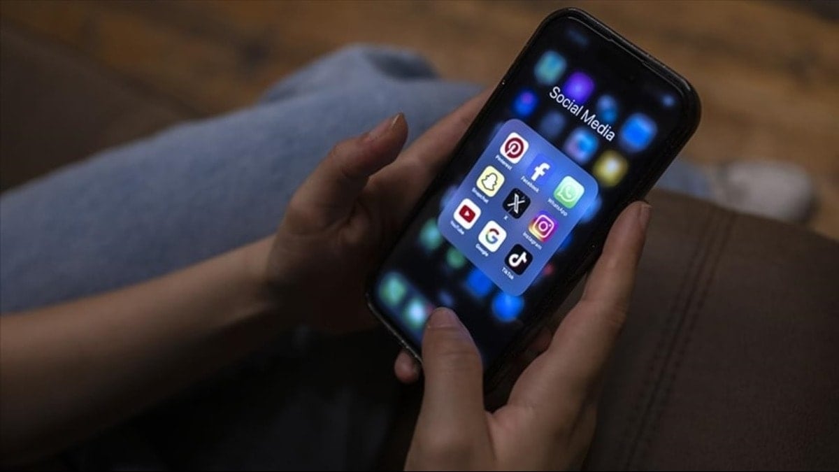 SON DAKİKA: İletişim Başkanı Duran ' iç cepheyi hedef alan' diyerek duyurdu: 41 sosyal medya hesabına erişim engelli geldi