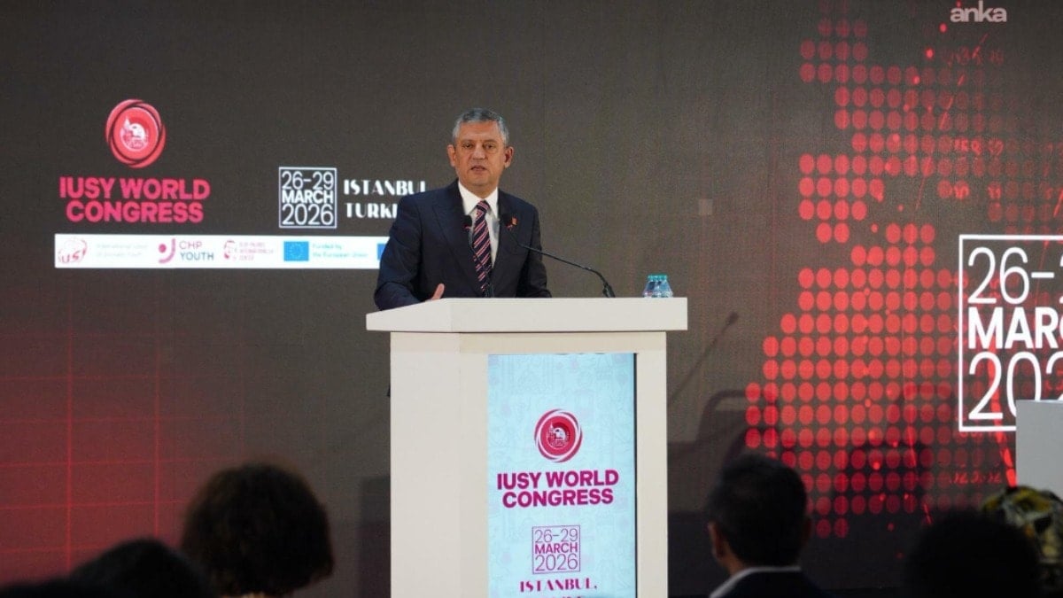 Özgür Özel'den Uşak Belediyesi'ne yönelik operasyona tepki: Baskı ve saldırı altındayız