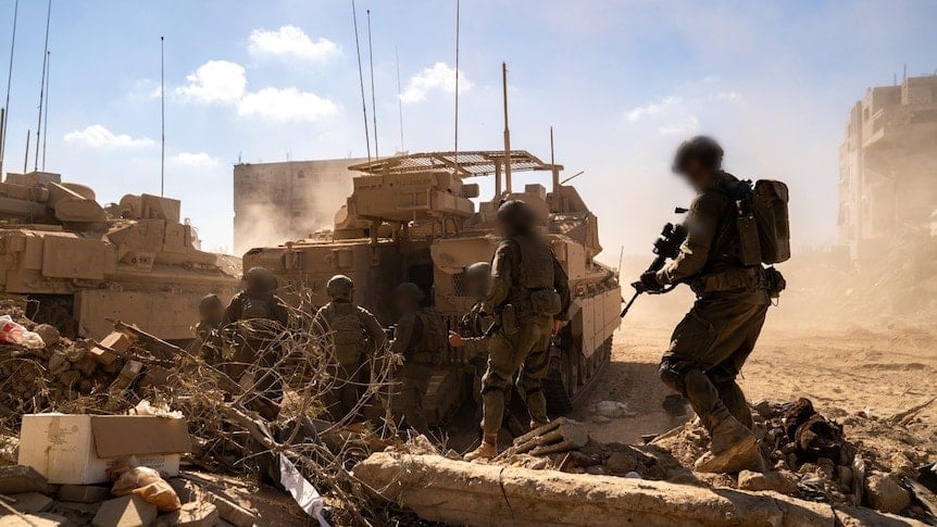 İsrail Lübnan'da 20 yılın en büyük kara harekatına hazırlanıyor