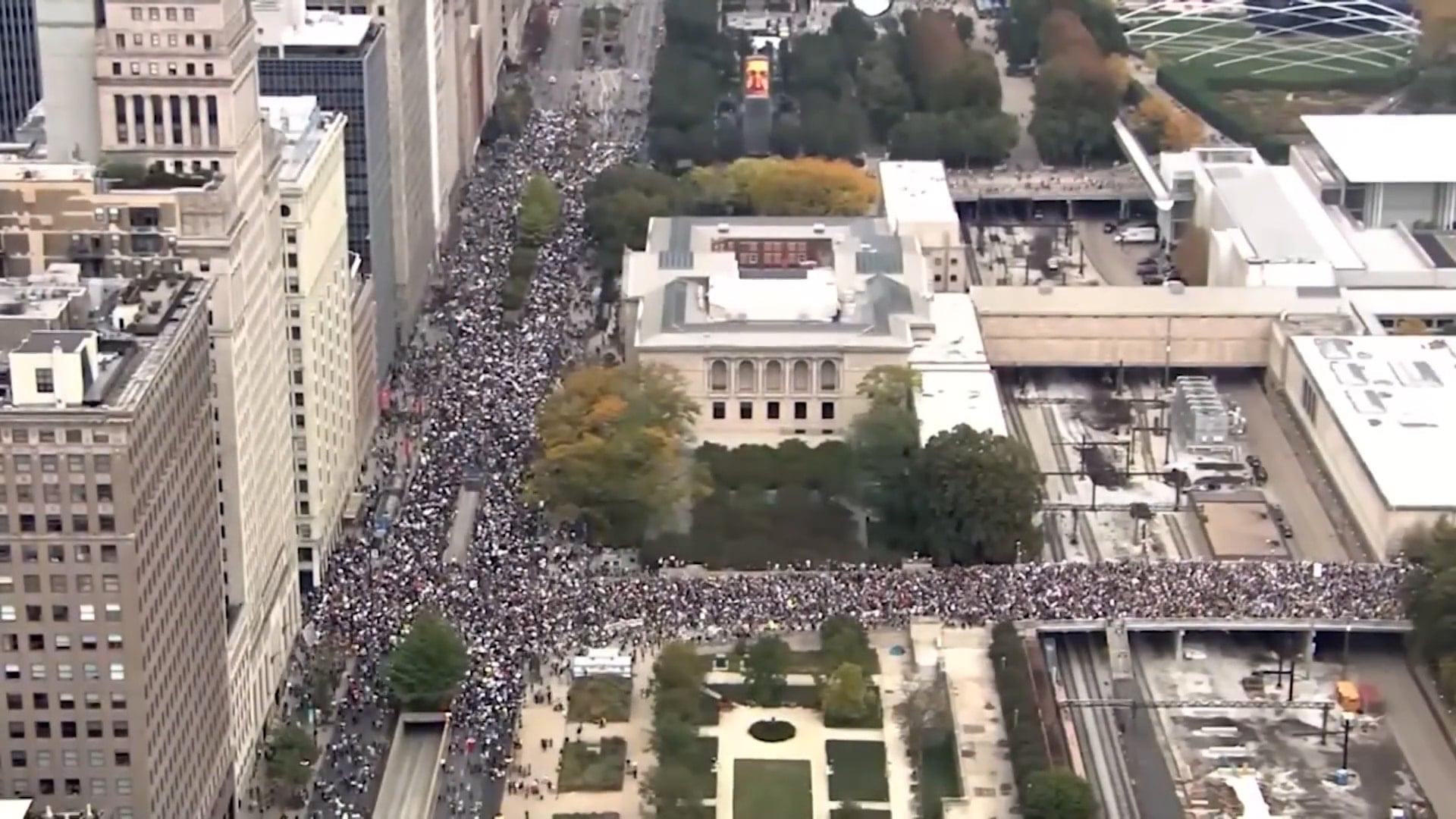 ABD'de ‘No Kings Day’ eylemi: 9 milyon kişi Trump'a karşı sokakta!