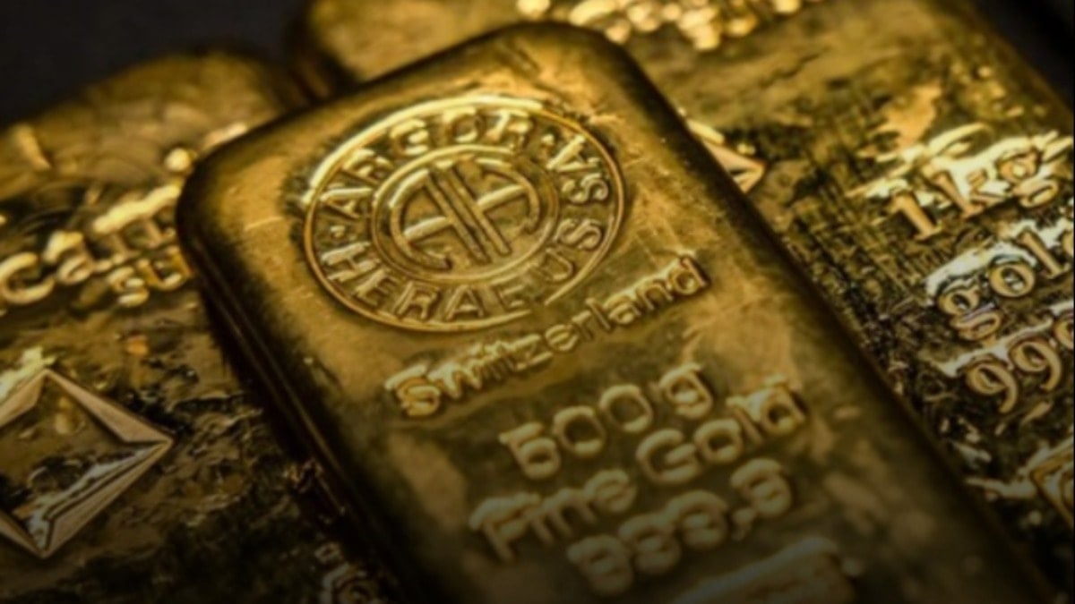 Altın pazartesiyi beklemedi! Kuyumcularda gram altının fiyatı rekor kırdı