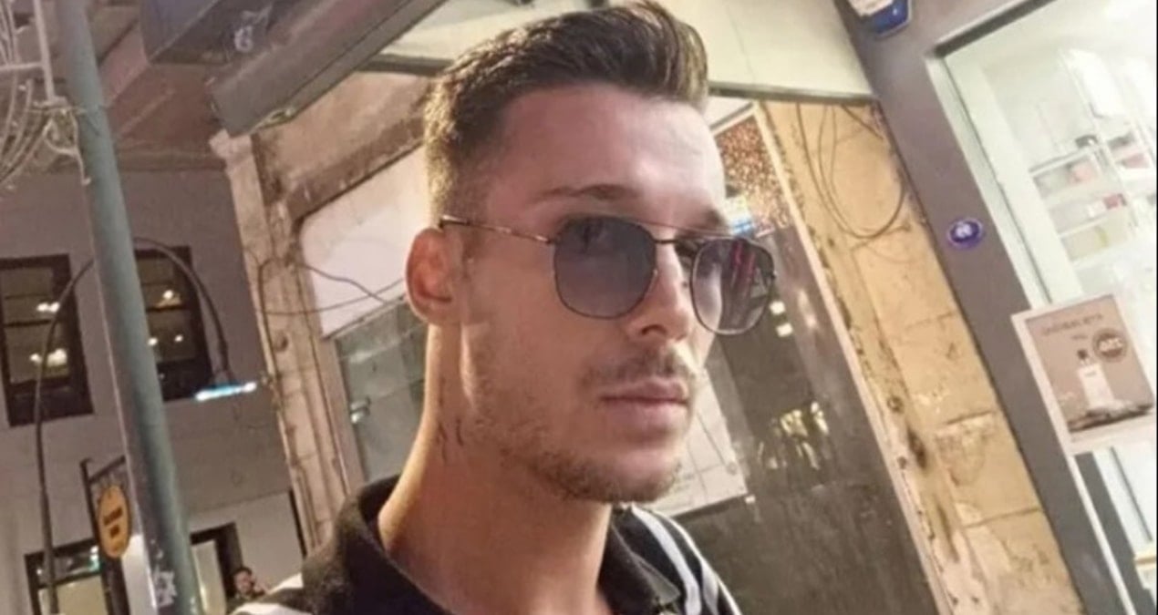 Genç müzisyeni sokak ortasında kalbinden bıçakladılar