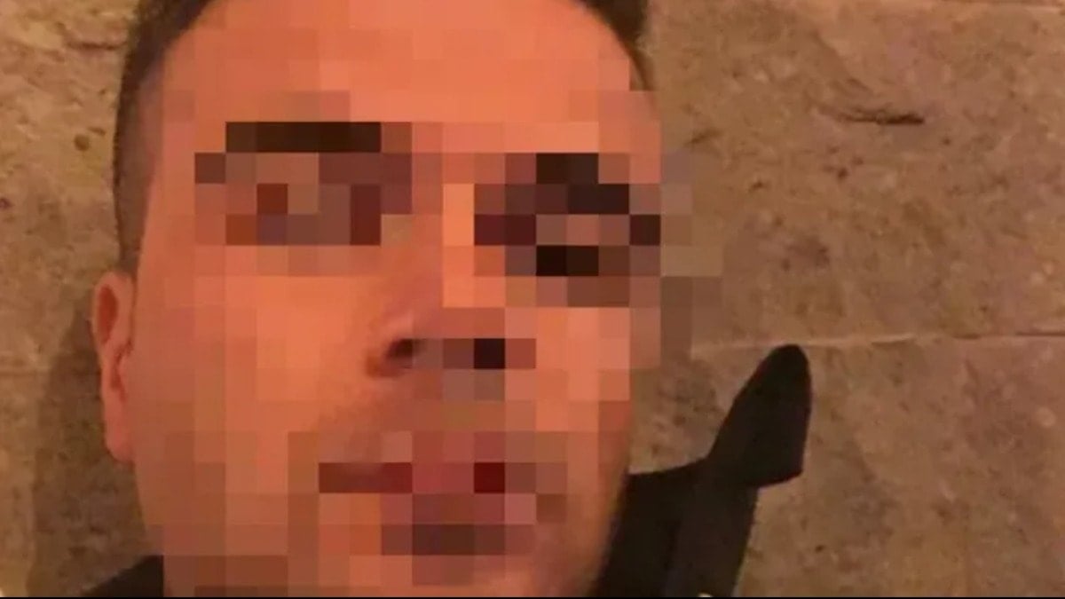 Trafikte dehşet: Genç polise öldüresiye darp! Tabancasını aldılar