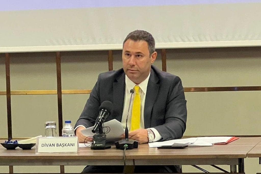 Fenerbahçe başkan adayı Göktürk'ten Saran'a sert eleştiri