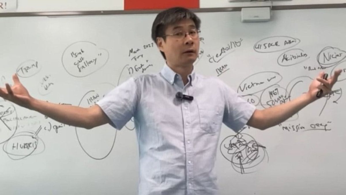 İki tahmini tuttu: Tüyler ürperten 3. kehanet! Çinli profesör dünyayı bekleyen felaketi açıkladı