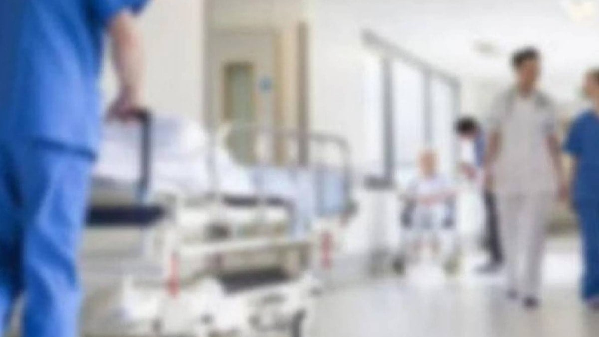 Doktor ve 3 hemşireyi darbettiler! Anne ve 2 kızı gözaltında