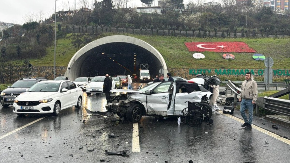 İstanbul'da kazalar peş peşe geldi: 9 yaralı