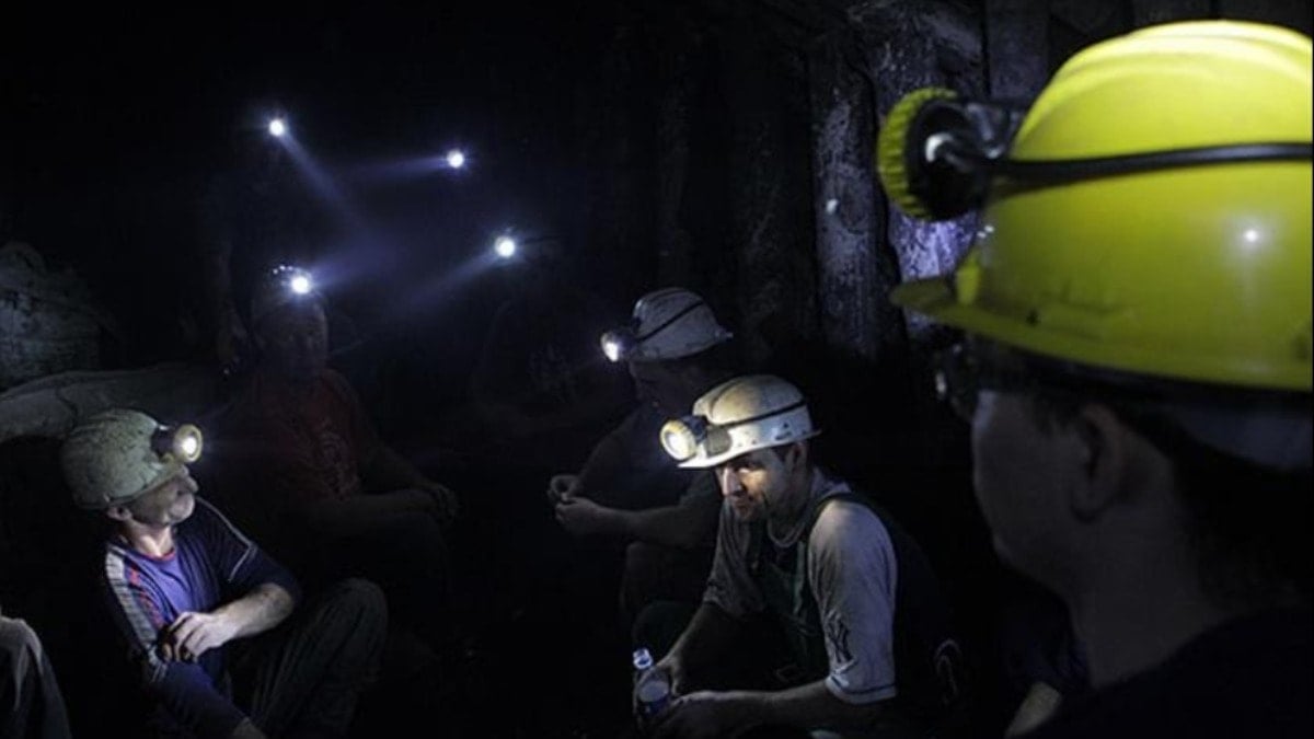 Polyak'ın işten çıkardığı maden işçisi baba çaresizliğini anlattı: Oğlumun cihazları için tüm birikimimi harcadım