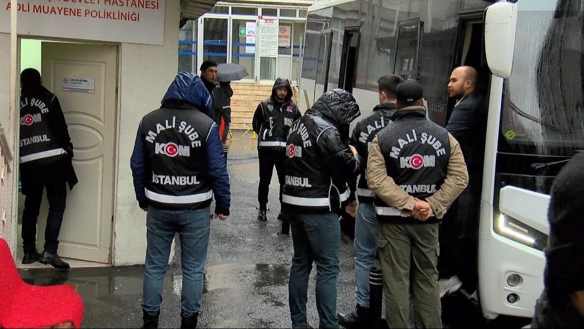 Uşak Belediyesi'ne yönelik operasyonda 4 yeni gözaltı!