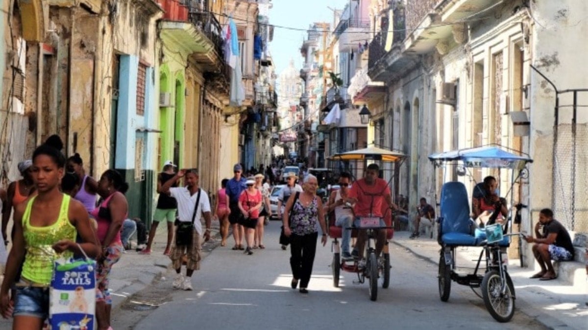 Küba, ABD saldırısına karşı hazırlığa başladı
