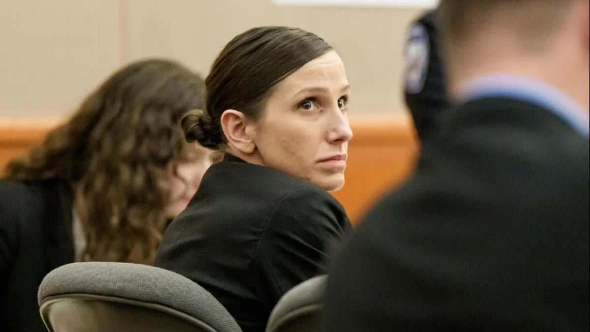 Önce kocasını öldürdü sonra yas kitabı yazdı