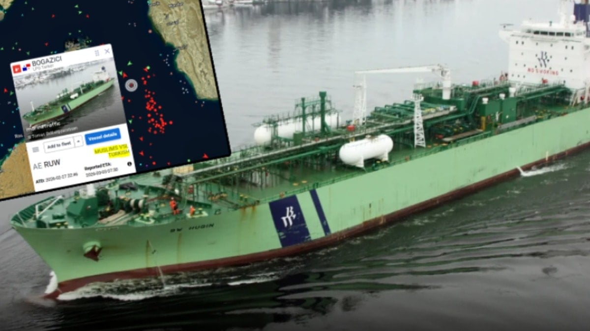 Savaşın ortasında kalan Türk gemisi apar topar adını değiştirdi