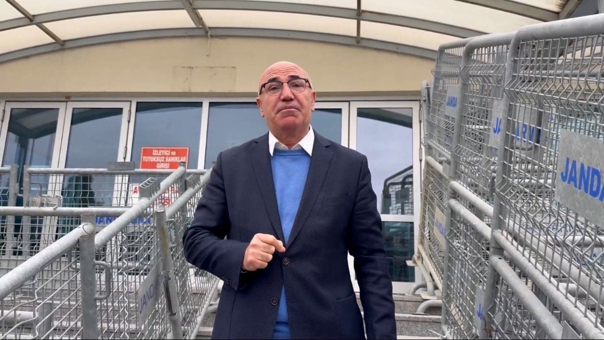 İBB Davası'nda 4. gün... CHP'li Tanal isyan etti: Bu barikatlarla adalet yan yana gelir mi? Adalet dışarı kaçar