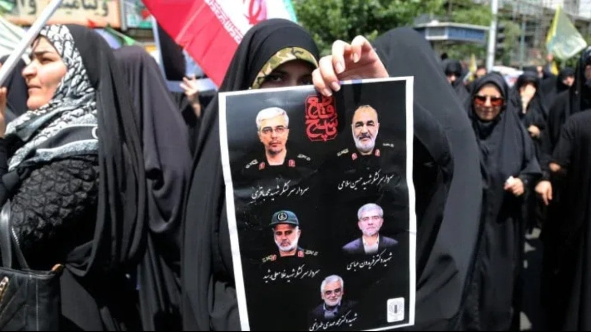 ABD ve İsrail'in saldırılarında ölen üst düzey İranlı komutanlardan 7'sinin daha isimleri açıklandı