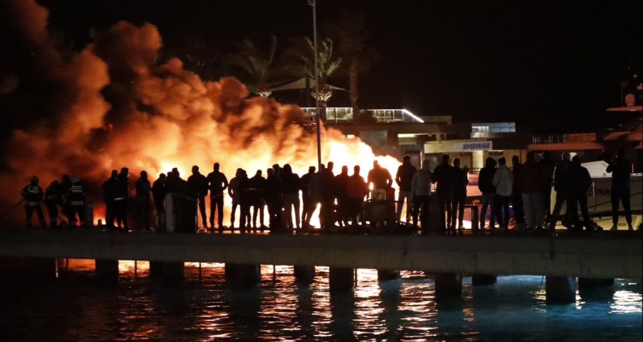 Bodrum’da marina alev alev yanıyor