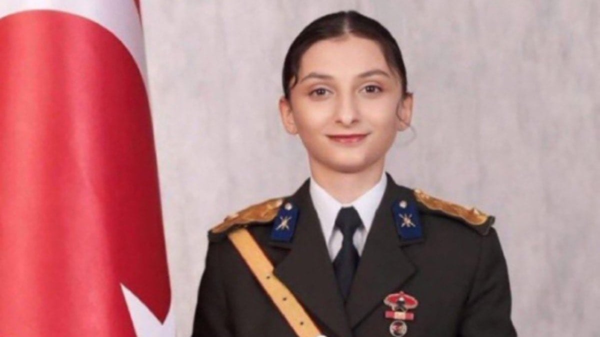 Ebru teğmen de geri dönecek mi?