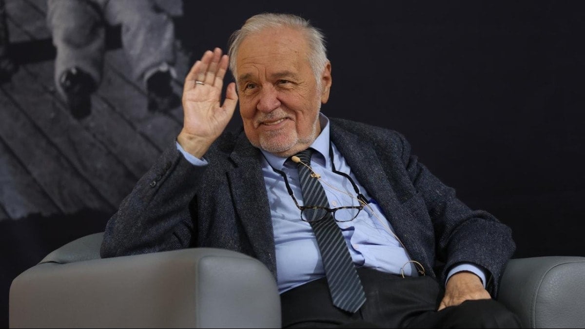 İlber Ortaylı bugün son yolculuğuna uğurlanacak